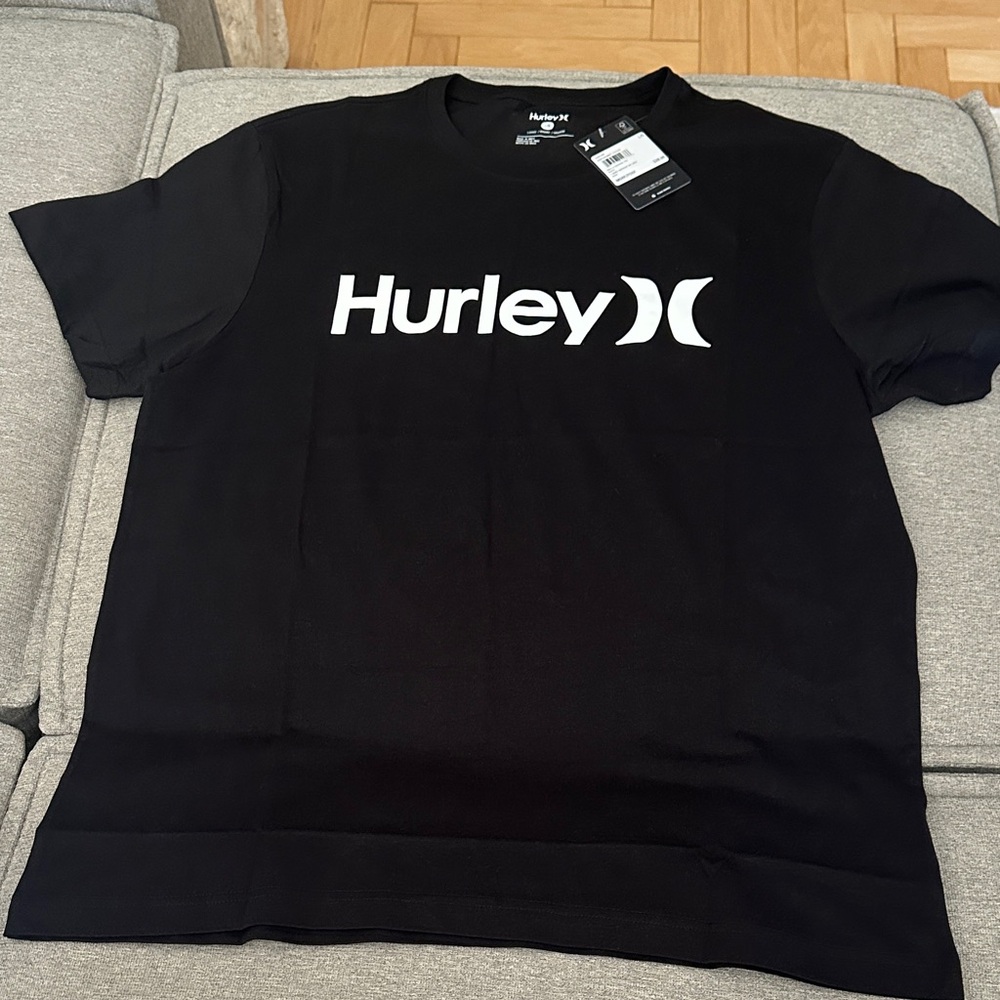 NWT Hurley Men's Black and White Logo Tee